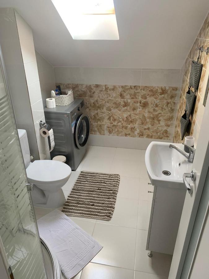 Simona Apartament Palas Mall Iasi Exteriör bild